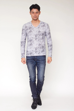 TORNADO MART(トルネードマート) |TORNADO MART∴ウェーブタックジャカードフラワープリントカットソー