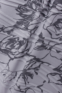 TORNADO MART(トルネードマート) |TORNADO MART∴ウェーブタックジャカードフラワープリントカットソー