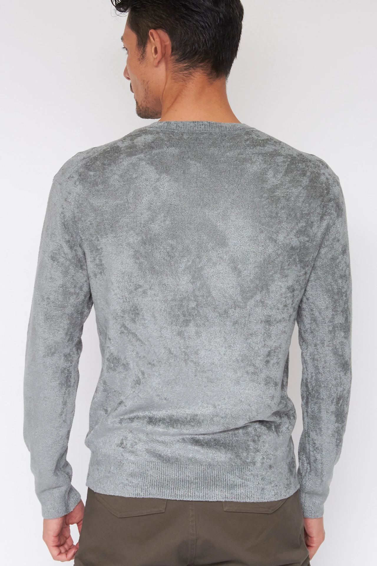 ZERO by TORNADO MART∴モールヤーンVネックニット / TORNADO MART