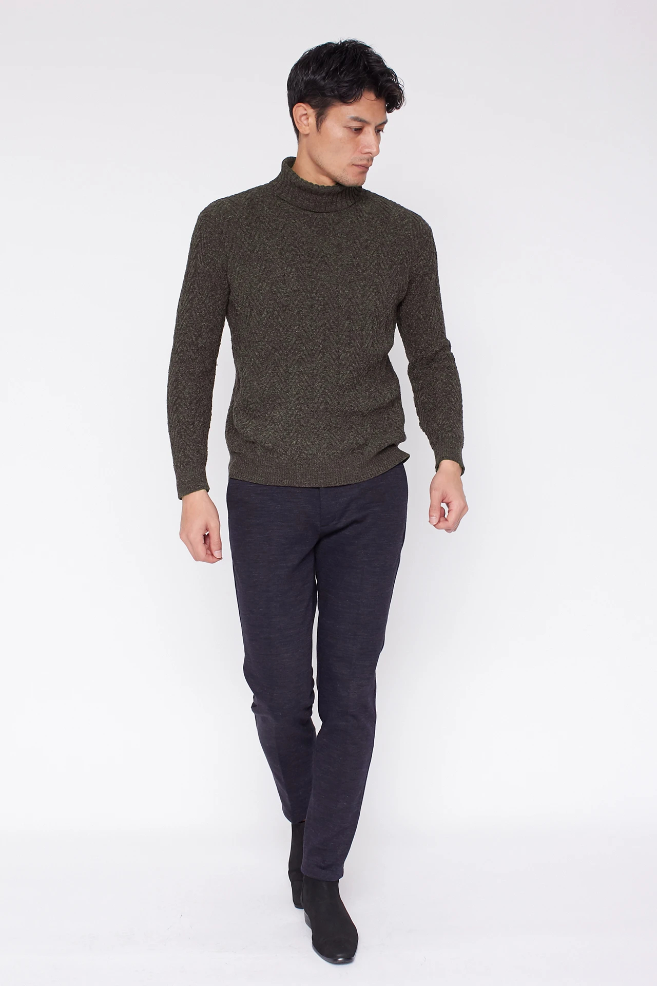 ZERO by TORNADO MART∴へリンボンモールタートルネックニット