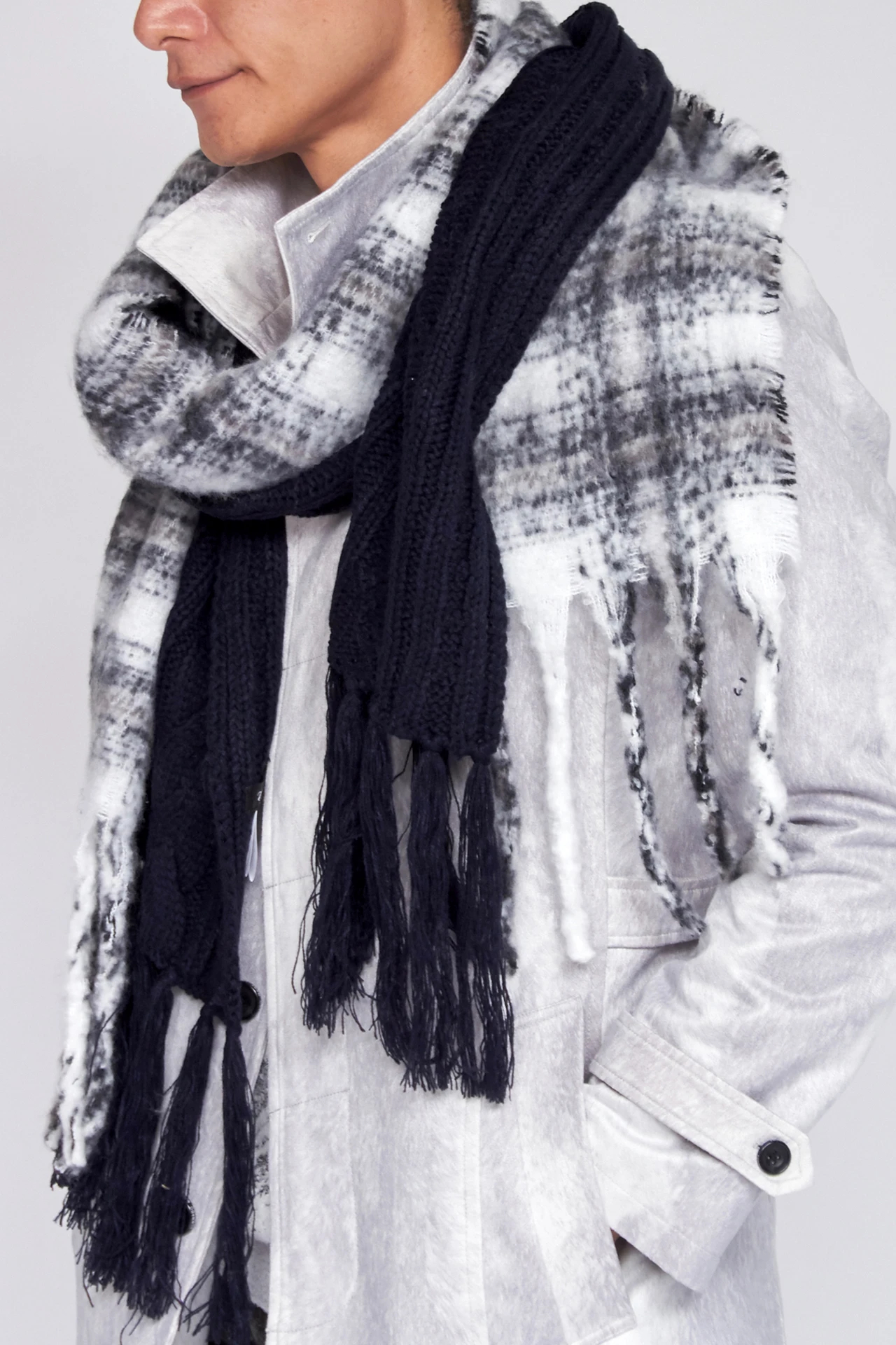 TORNADO MART∴チェック＆ケーブルニットストール / TORNADO MART