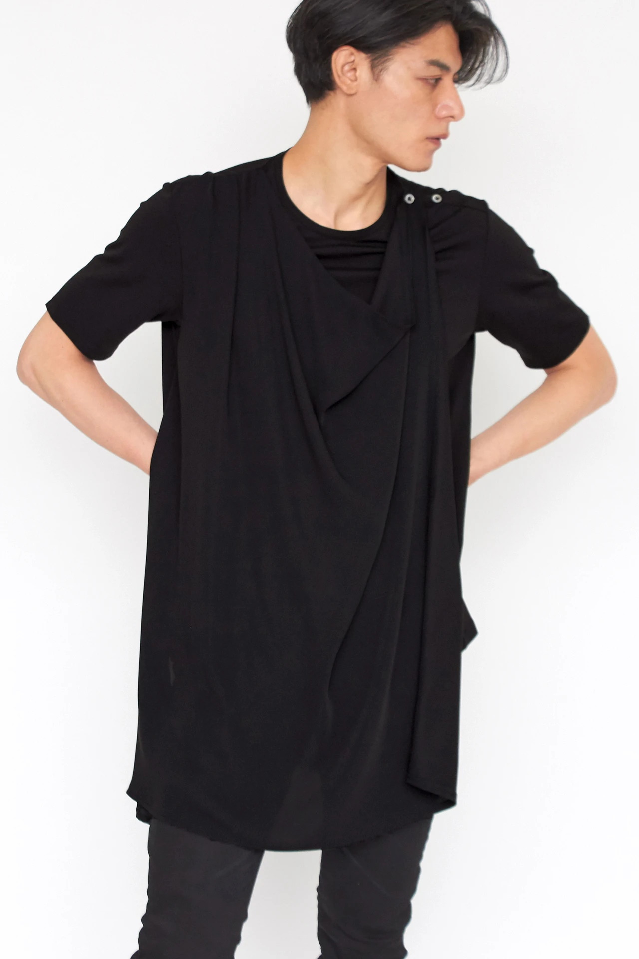 【美品】TORNADO MART ドレープカットソー u0026 タンクトップ セット TORNADO MART∴ネックドレープTシャツ ⁄ TORNADO MART（トルネード