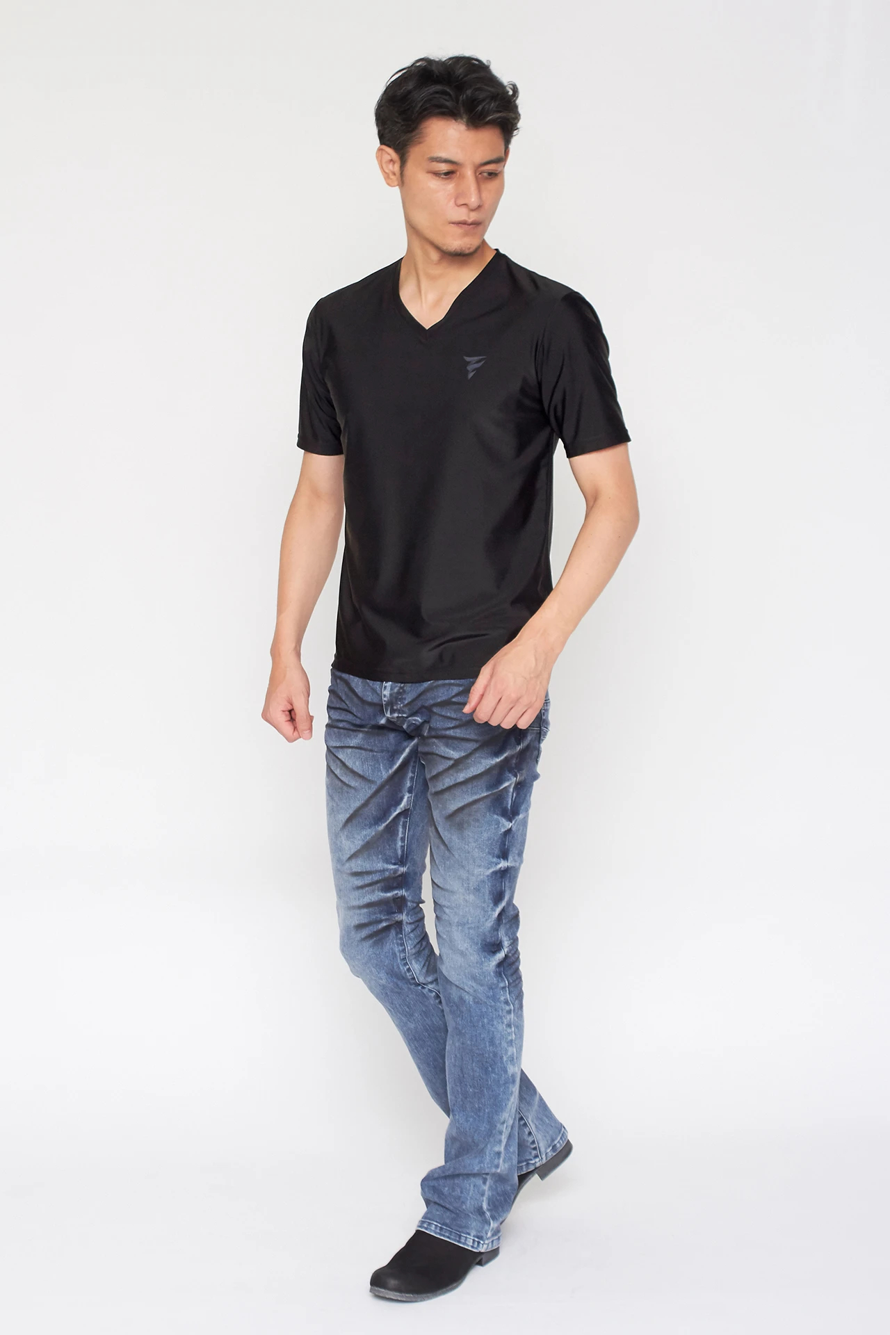 TORNADO MART∴トルネードロゴVネックカットソー / TORNADO MART