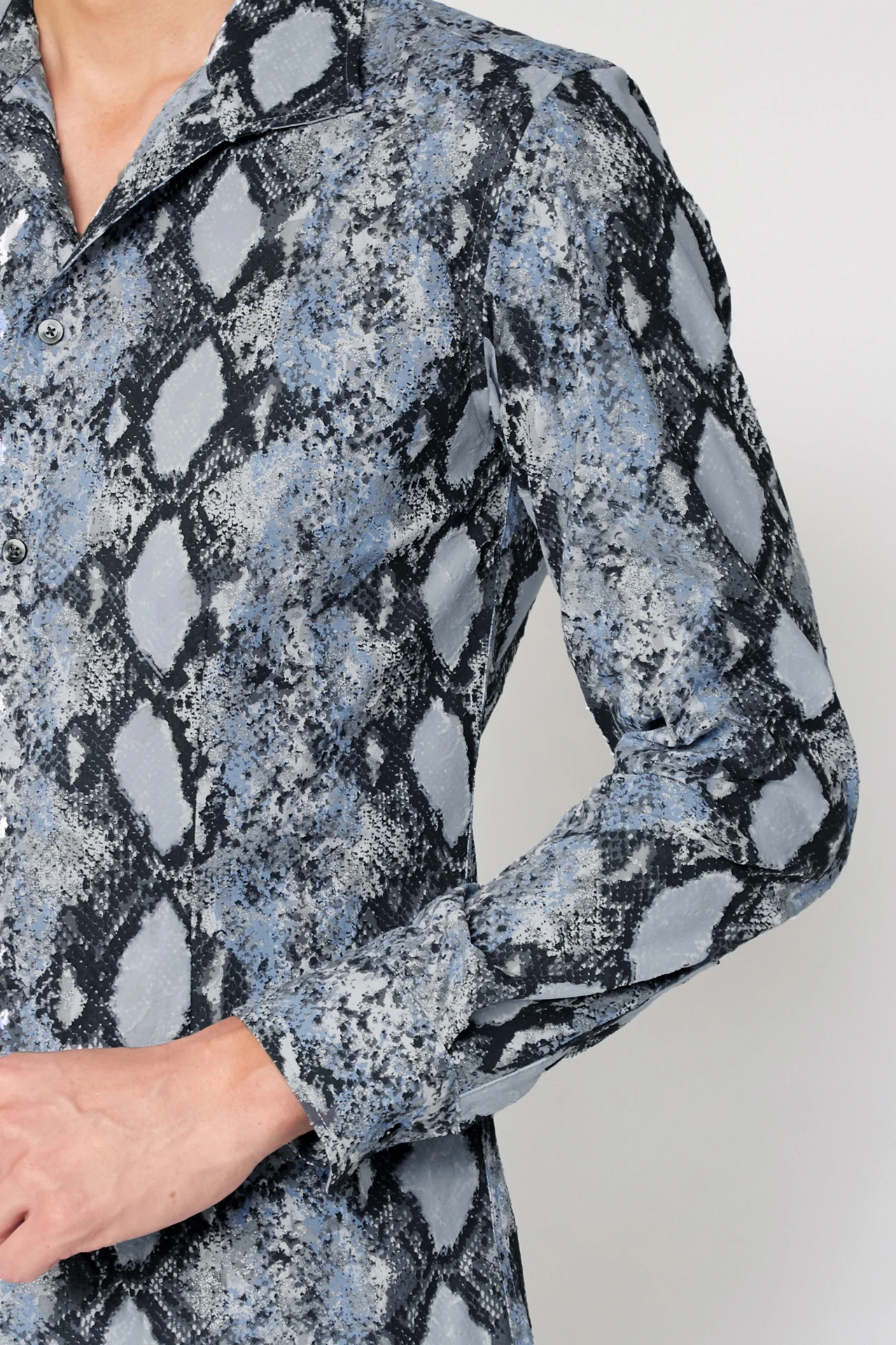 TORNADO MART∴グロッシーパイソンプリントシャツ / TORNADO MART