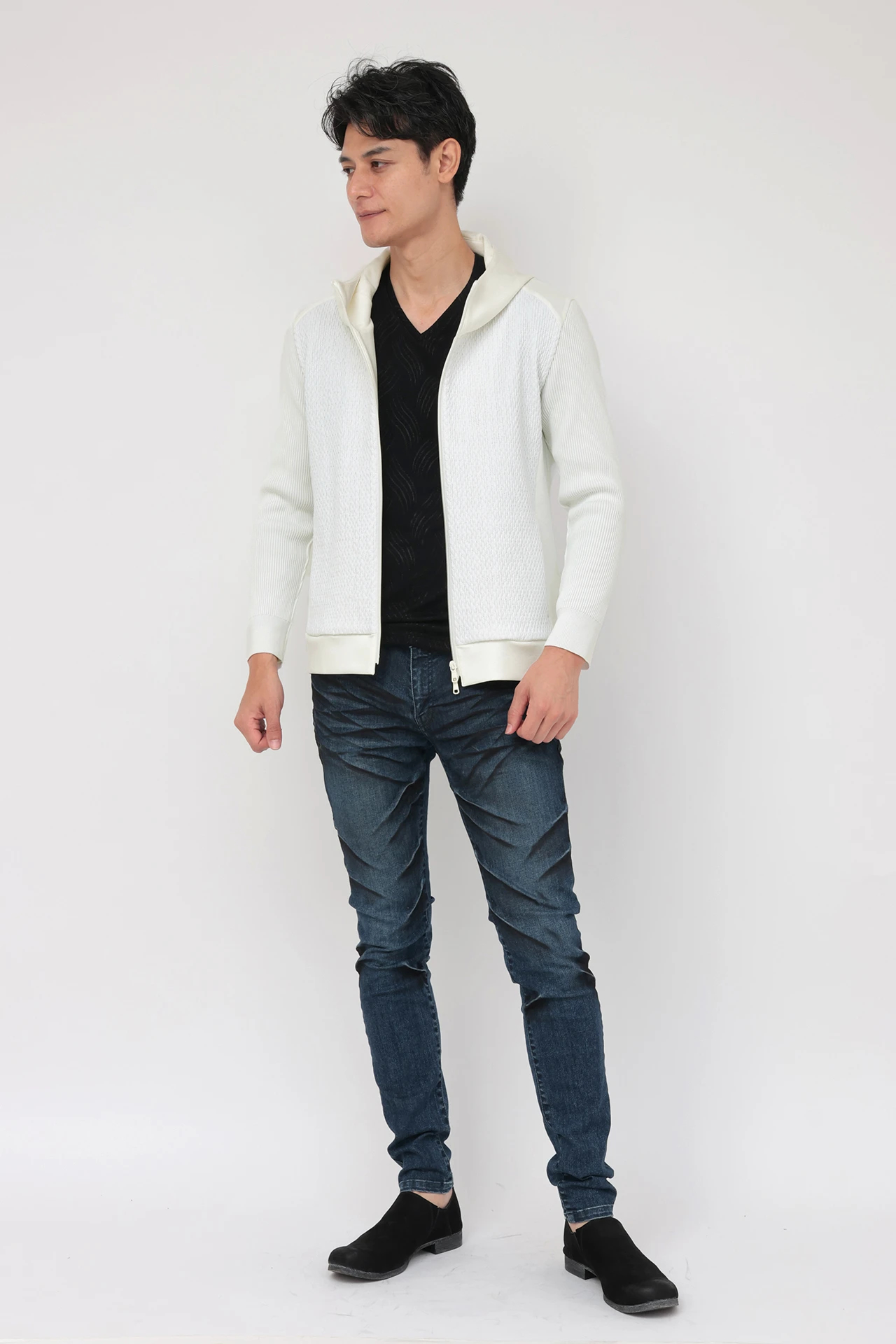 TORNADO MART∴ニットコンビパイソンエンボスフーディーブルゾン