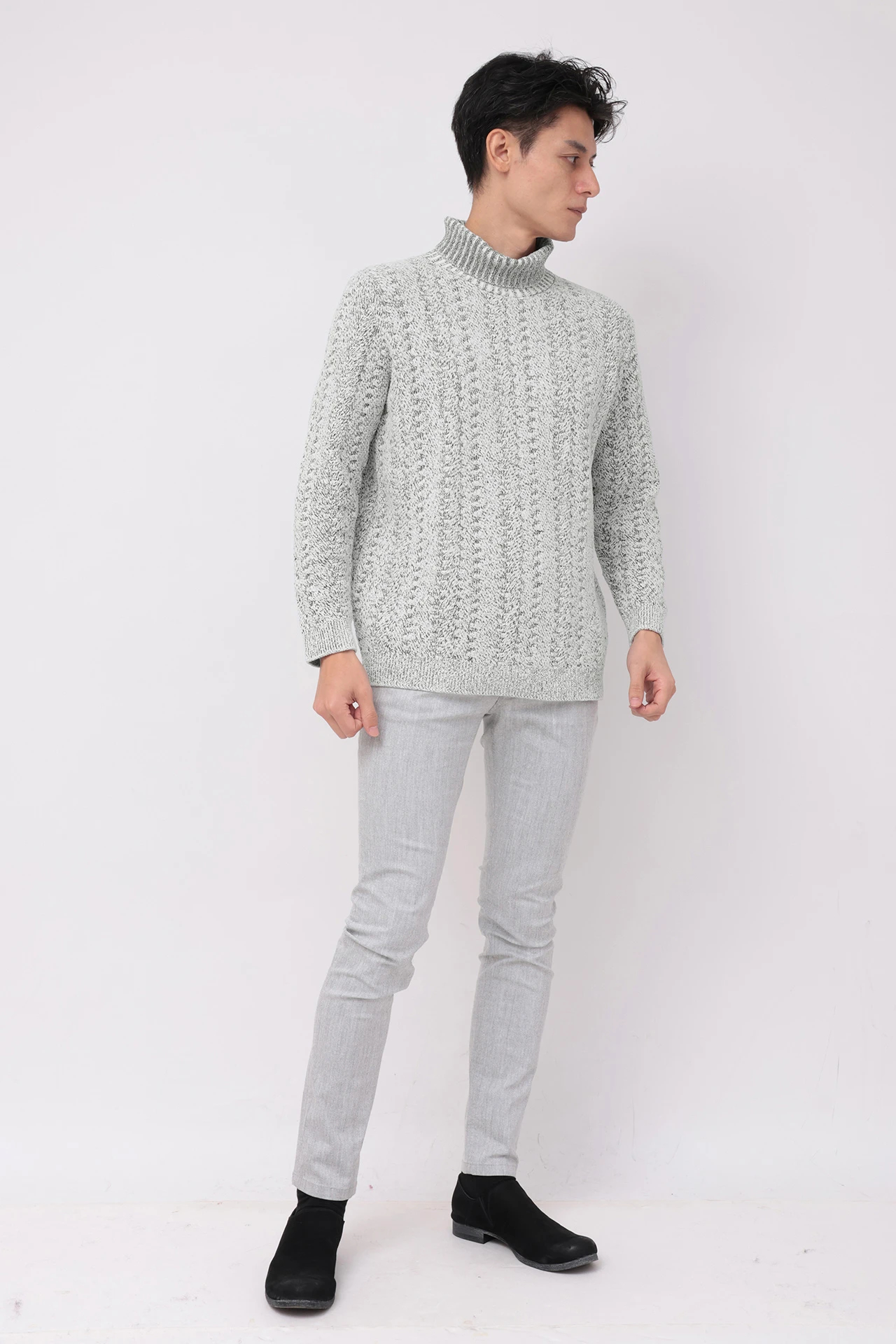 ZERO by TORNADO MART∴ビーストジャガードモールタートルネック