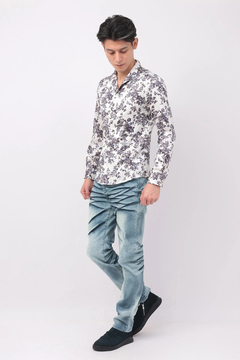 TORNADO MART(トルネードマート) |TORNADO MART∴ブラックコーティングスリムテーパードデニム