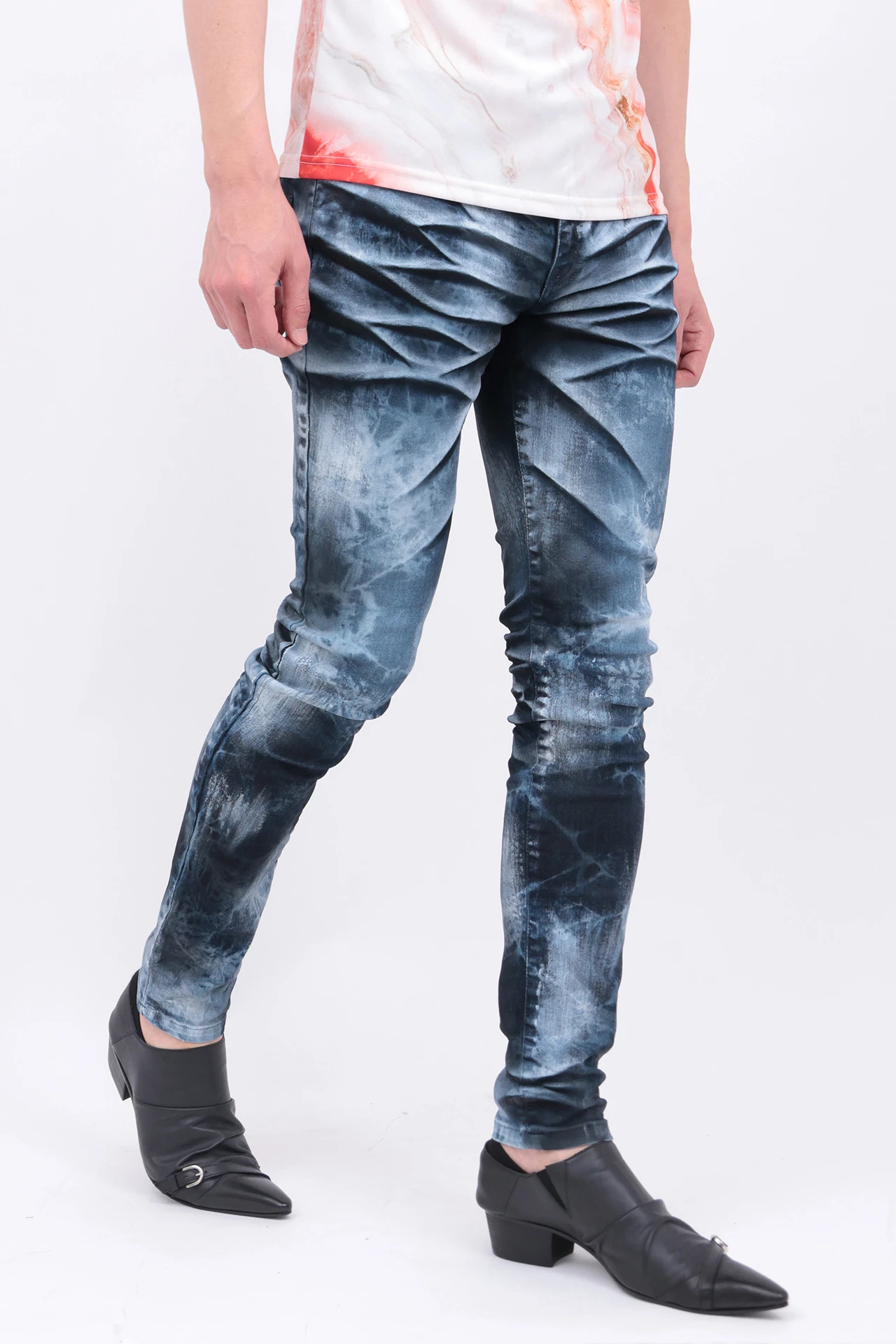 mnml タグ付き　総柄　ブリーチ　ケミカル　ライトインディゴスキニーデニム 楽天市場】mnml デニム ジーンズ メンズ 春夏秋冬用 インディゴ