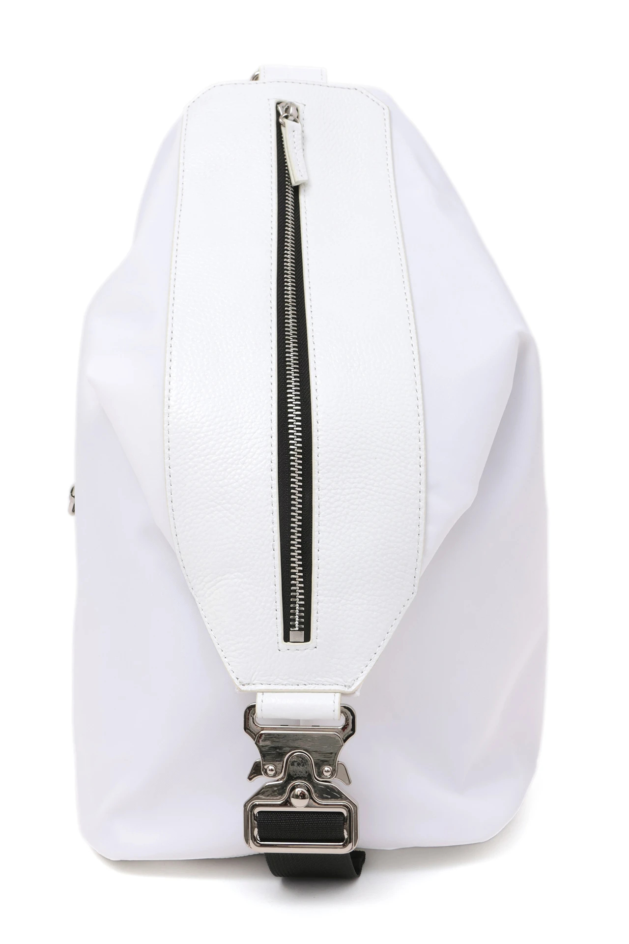 TORNADO MART∴レザー＆ナイロンフォルデッドワンショルダーBAG