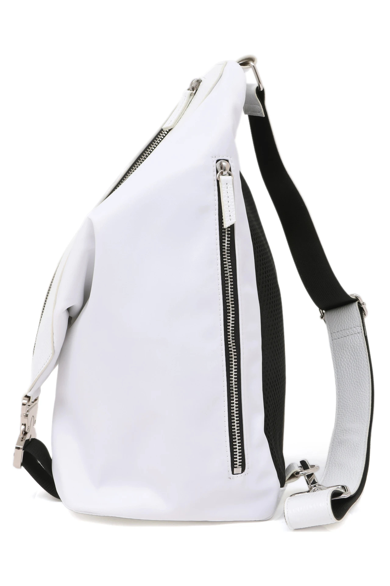 TORNADO MART∴レザー＆ナイロンフォルデッドワンショルダーBAG