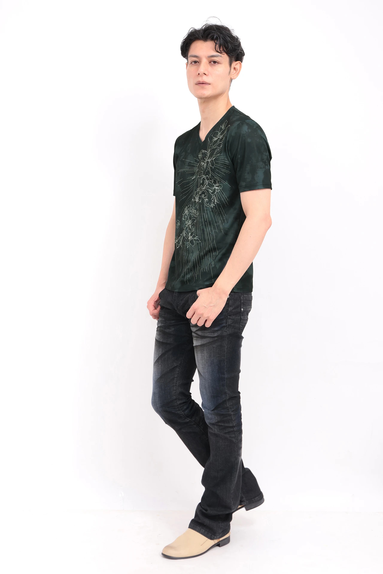 トルネードマート（TORNADO MART）/TORNADO MART∴ムラ転写リリー刺繍風プリントTシャツ TORNADO MART∴ムラ転写リリー刺繍風プリントTシャツ / TORNADO MART