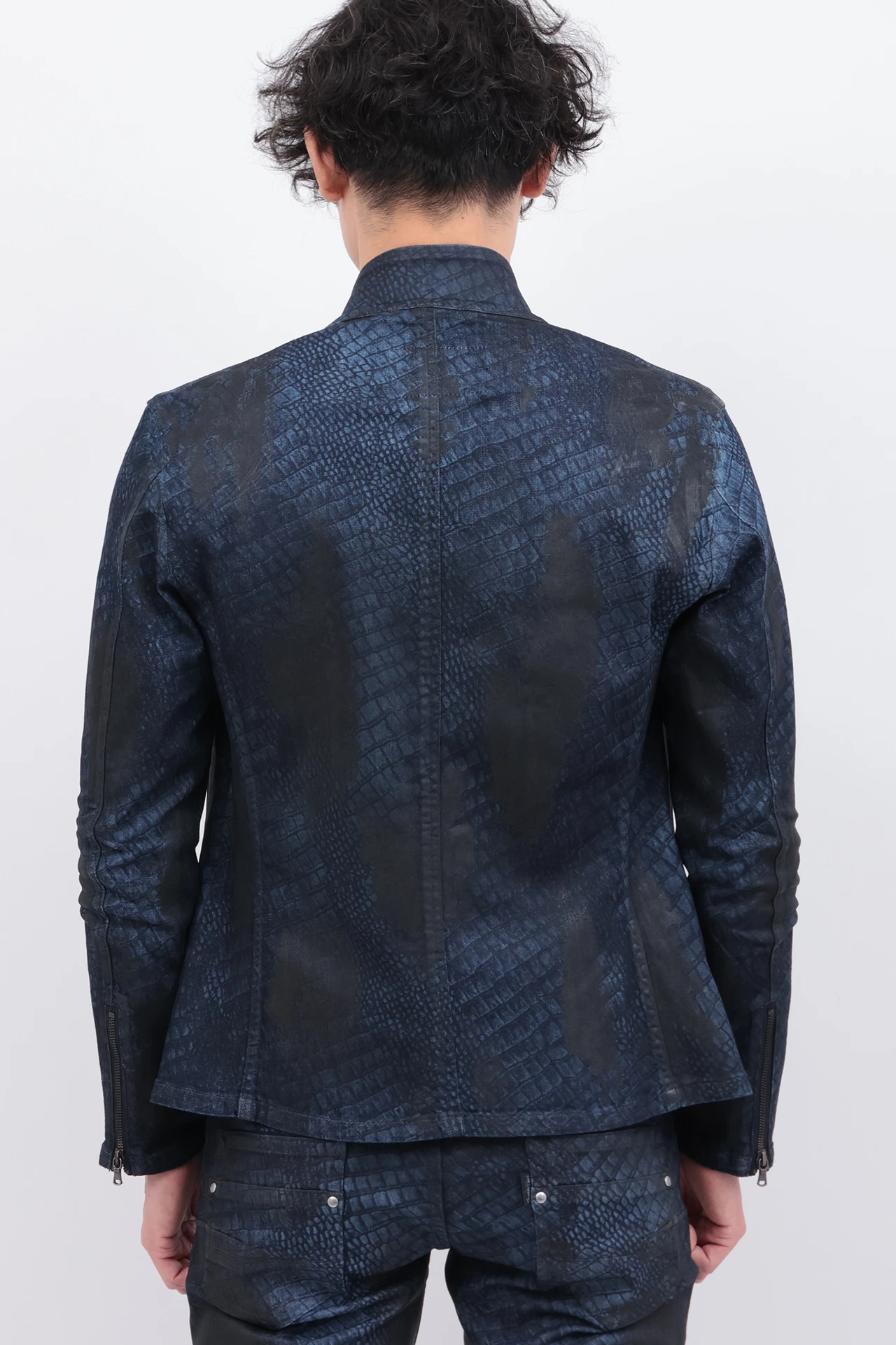 TORNADO MART∴クロコダイルコーティングブルゾン