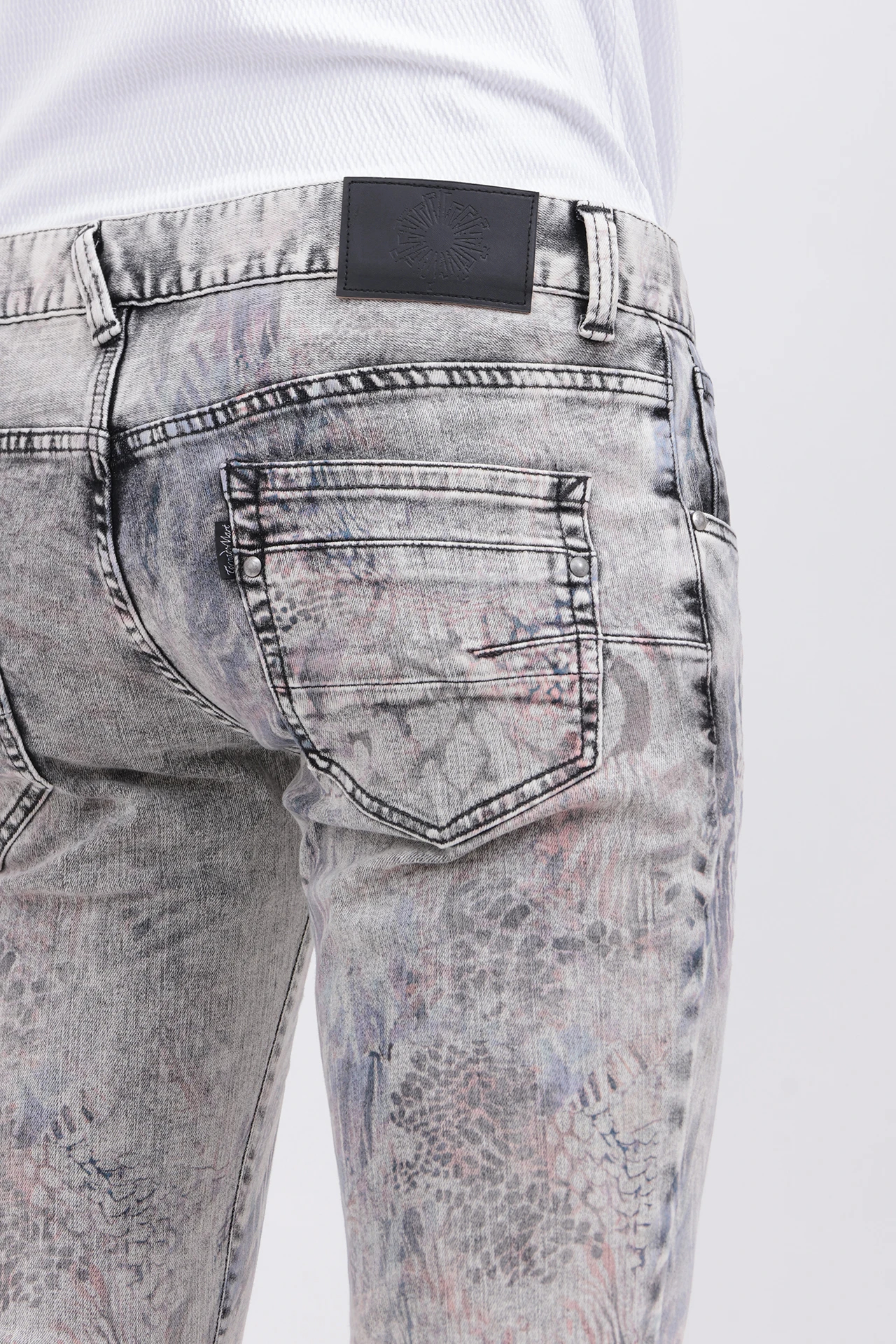 ｱﾆﾏﾙｲﾝｸｼﾞｪｯﾄﾍﾞﾙﾎﾞﾄﾑ / TORNADO MART（トルネードマート）のカジュアル