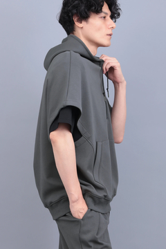 TORNADO MART(トルネードマート) |R by TORNADO MART∴変形ドルマンハーフZIPフィーディー