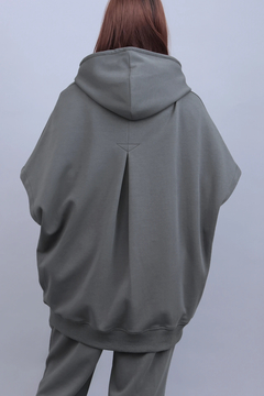 TORNADO MART(トルネードマート) |R by TORNADO MART∴変形ドルマンハーフZIPフィーディー