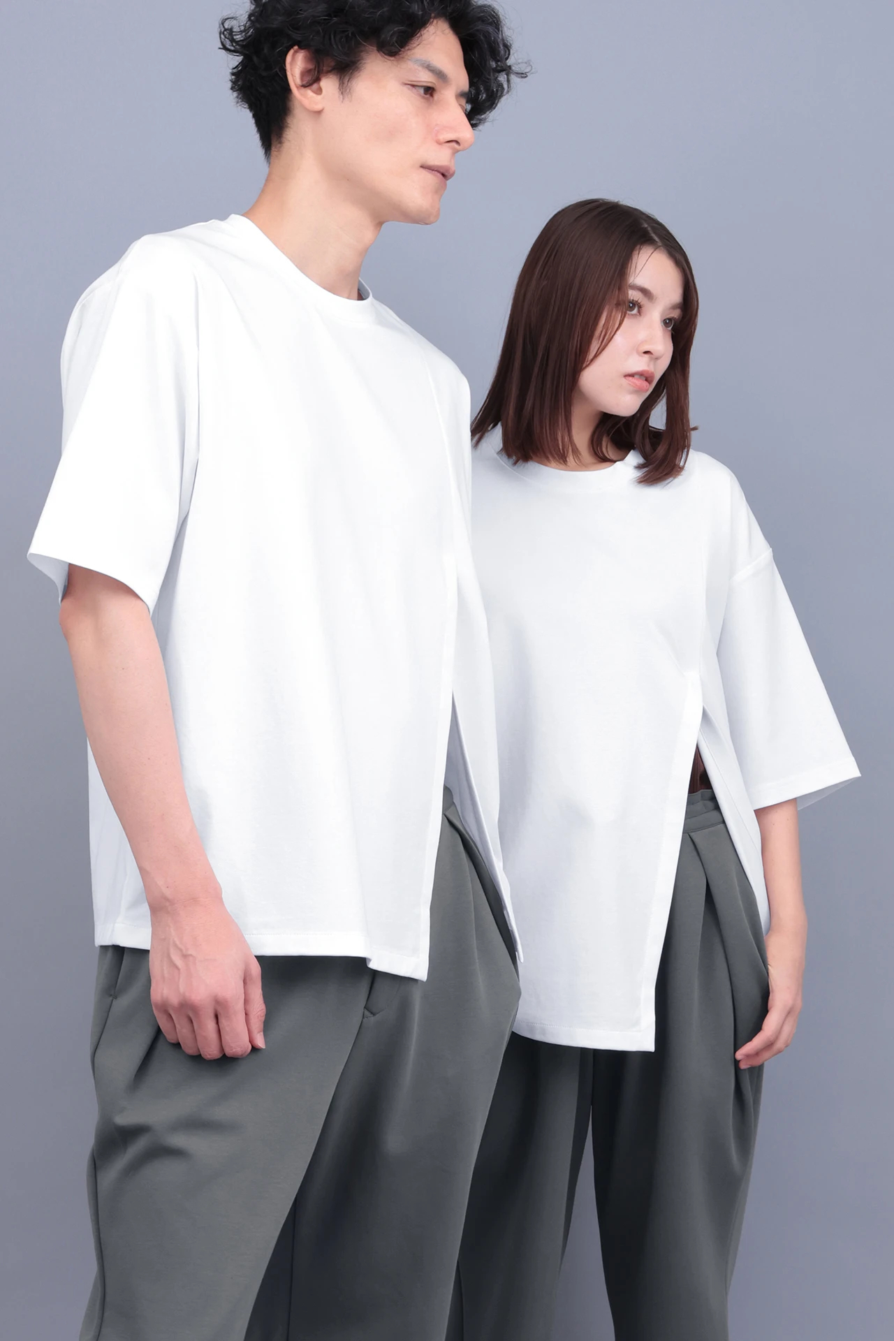建築家　ミースファンデルローエ　アートTシャツ　XLサイズ　ユニセックス　白T R by TORNADO MART∴フェイクツーピースルーズTシャツ / TORNADO MART
