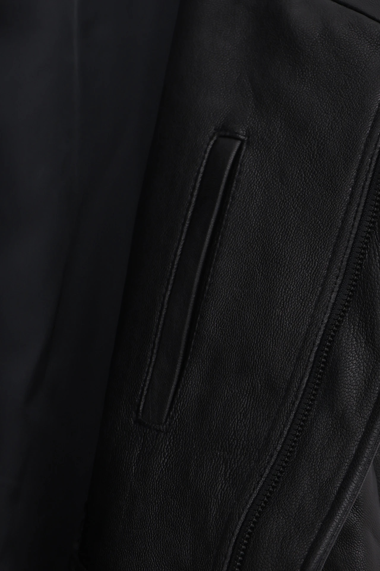 TORNADO MART∴フーディレザーブルゾン / TORNADO MART（トルネード