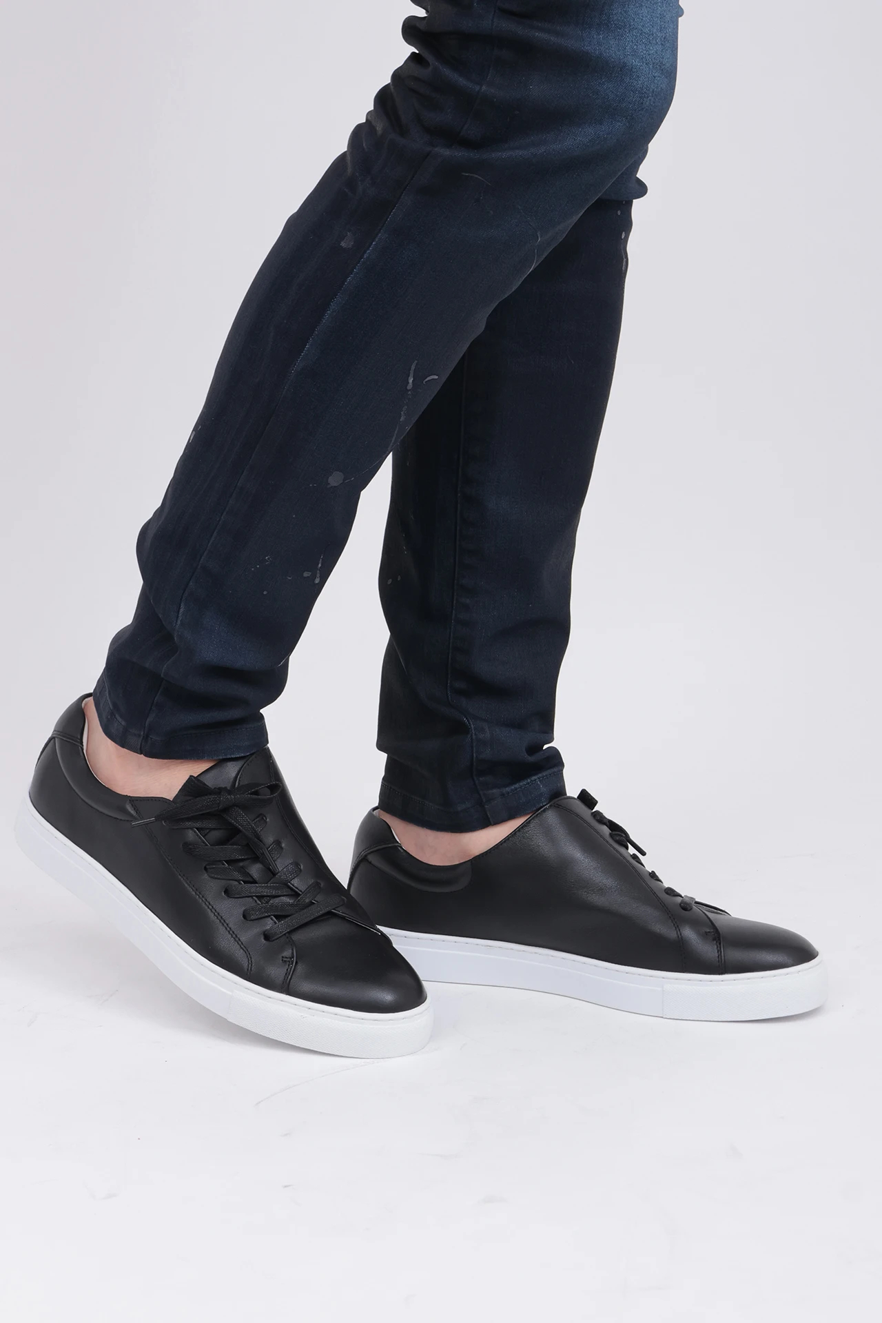 ﾂｲｽﾄｴｯｼﾞｽﾆｰｶｰ / TORNADO MART（トルネードマート）のシューズ通販