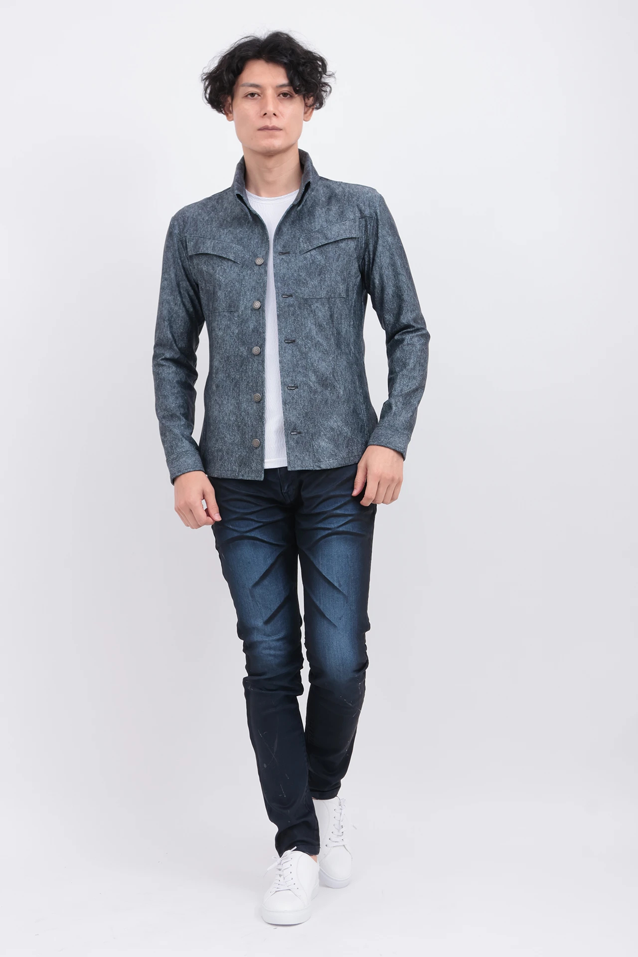 ﾂｲｽﾄｴｯｼﾞｽﾆｰｶｰ / TORNADO MART（トルネードマート）のシューズ通販