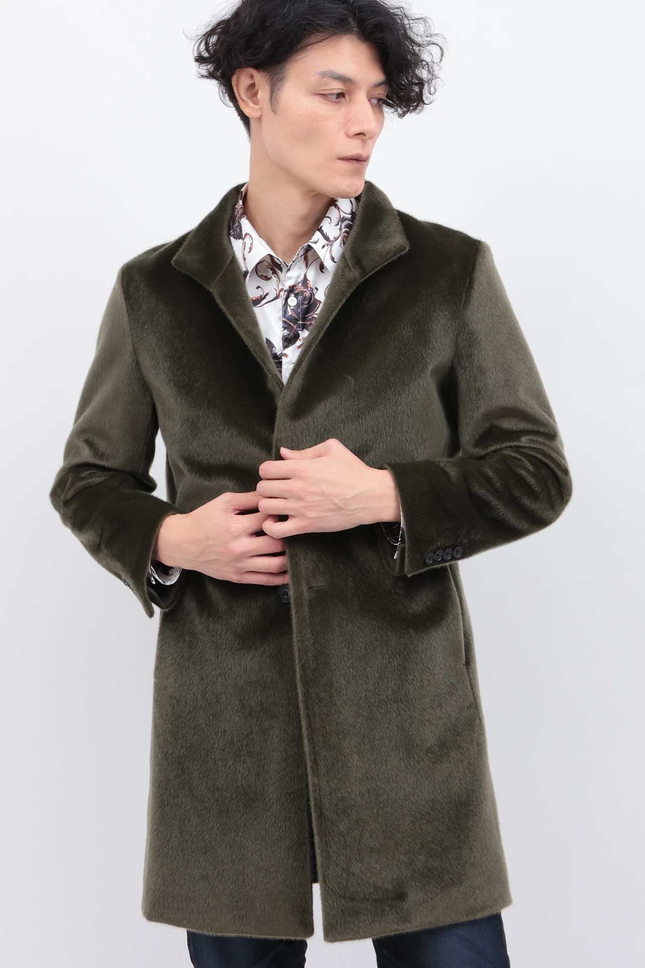 【美品】TORNADO MART/羊革 シープウォッシュド スタンドカラーコート TORNADO MART∴クリスタルシャギースタンドカラーコート / TORNADO