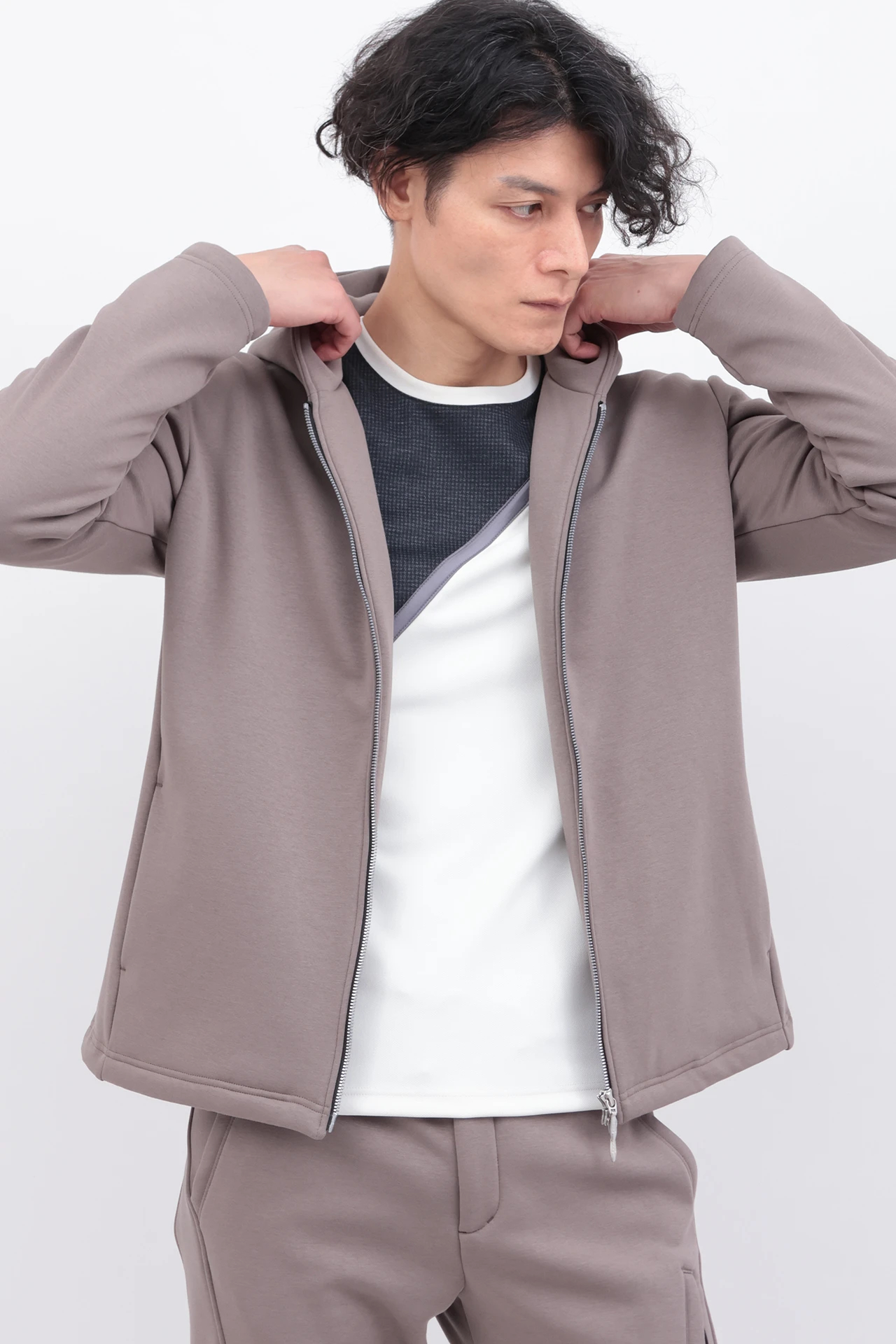 TORNADO MART∴ボンバーヒートZIPパーカー / TORNADO MART（トルネード