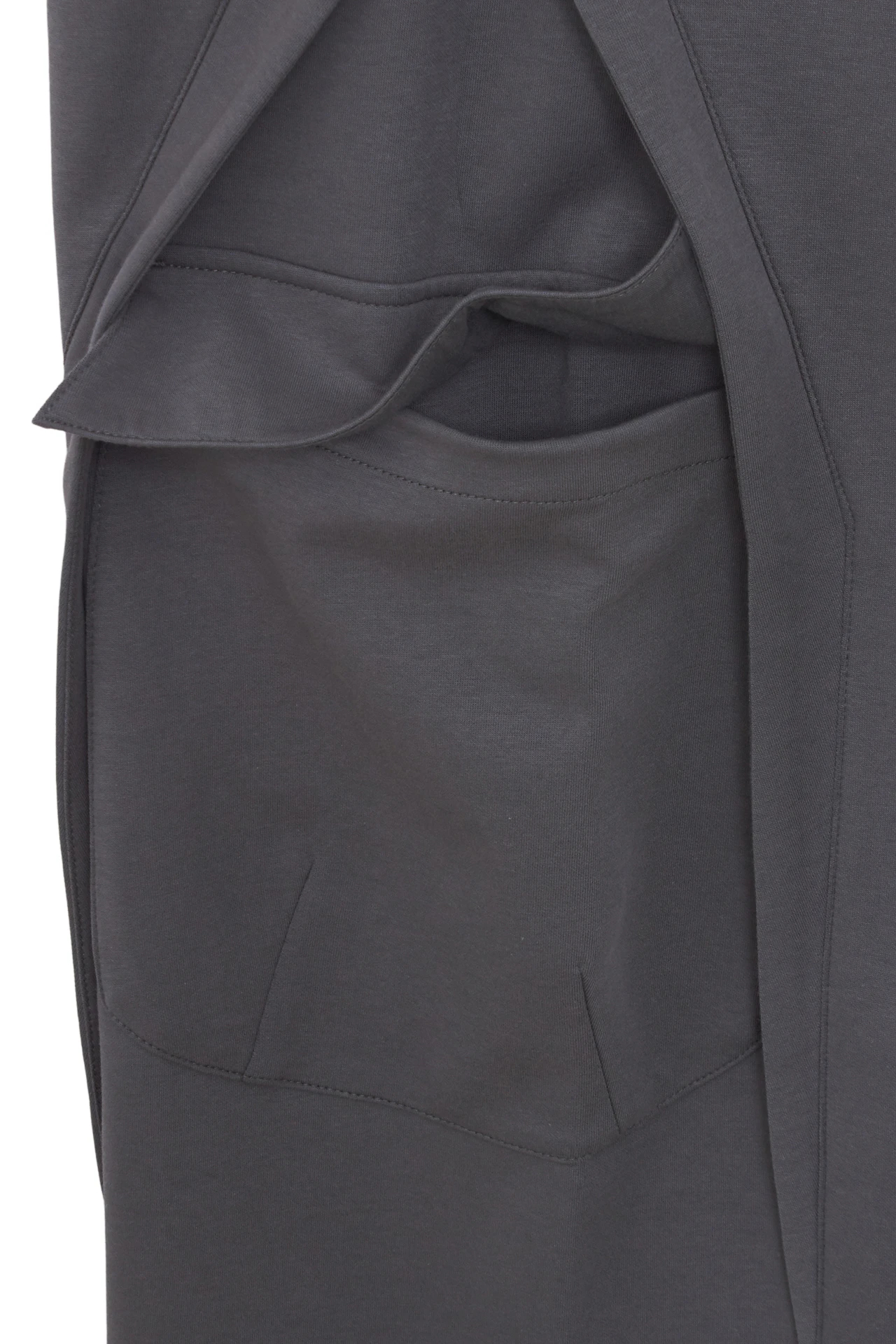 新品、未使用！　トルネードマートブラックカーゴパンツ TORNADO MART（トルネードマート）の「TORNADO MART∴ミルグラフト