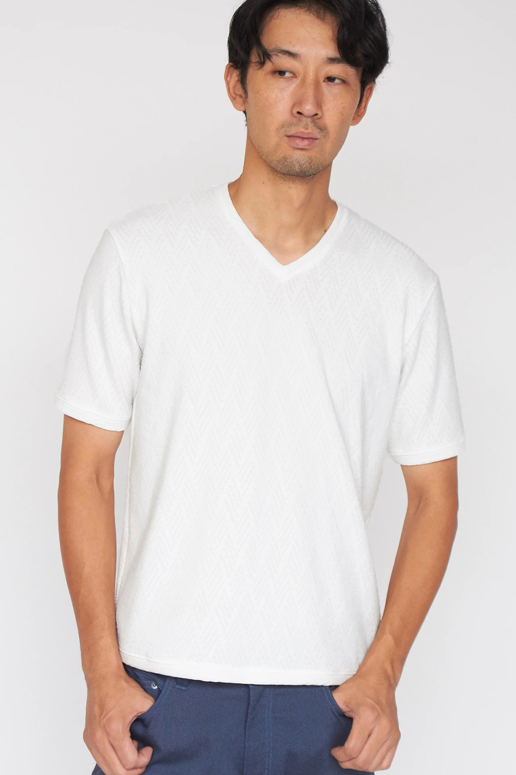 HIGH STREET(ハイストリート) |HIGH STREET∴シェブロンブリスタージャカード半袖Vネックカットソー