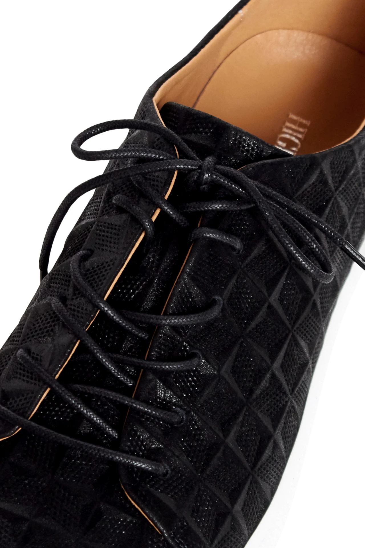 HIGH STREET∴クロス型押しムラプリントドレススニーカー / HIGH