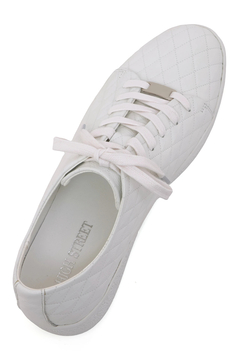 HIGH STREET(ハイストリート) |HIGH STREET∴ダイヤモンド柄型押しドレススニーカー