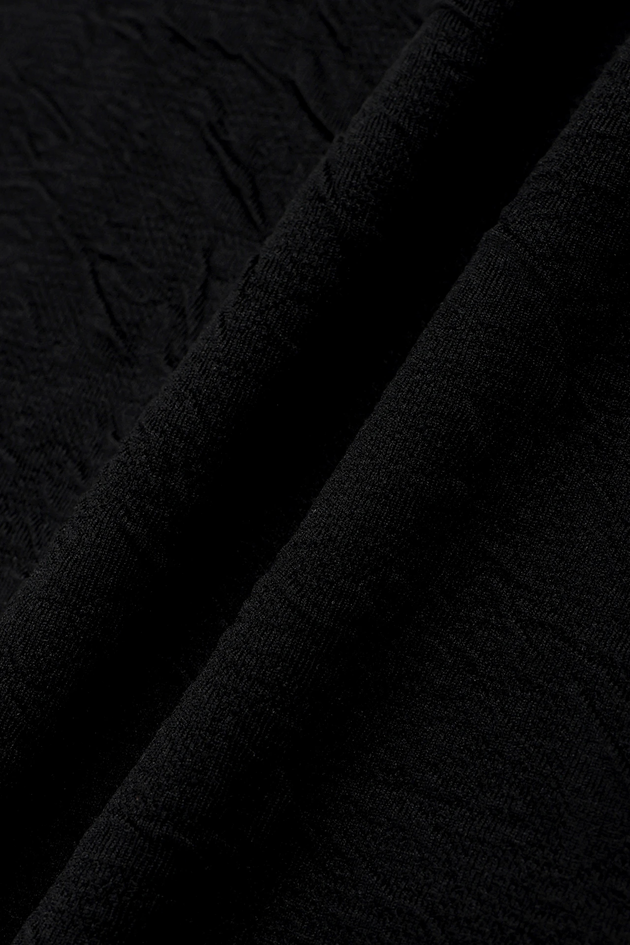 HIGH STREET∴ウォールふくれジャカード半袖クルーネックカットソー