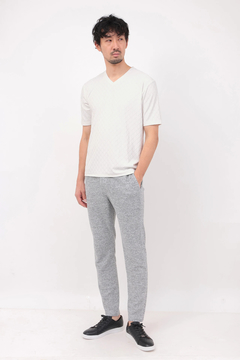 HIGH STREET(ハイストリート) |HIGH STREET∴アラベスク柄ジャカードVネック半袖カットソー