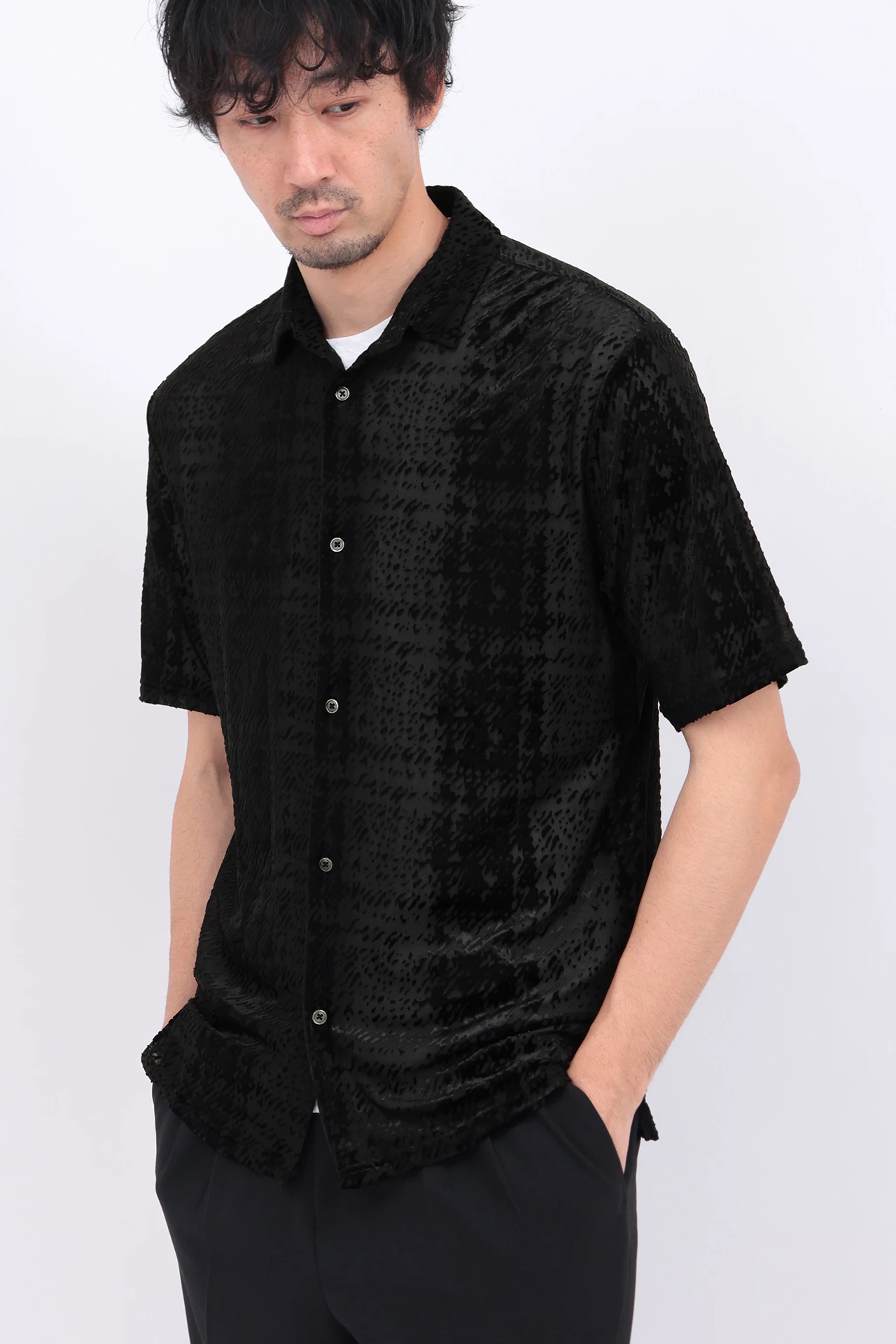 TORNADO MART アシメントリーパッチワーク ブラックシャツ TORNADO MART アシメントリーパッチワーク ブラックシャツ