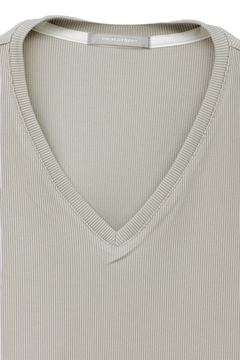 HIGH STREET(ハイストリート) |HIGH STREET∴シルキーリブVネック半袖カットソー