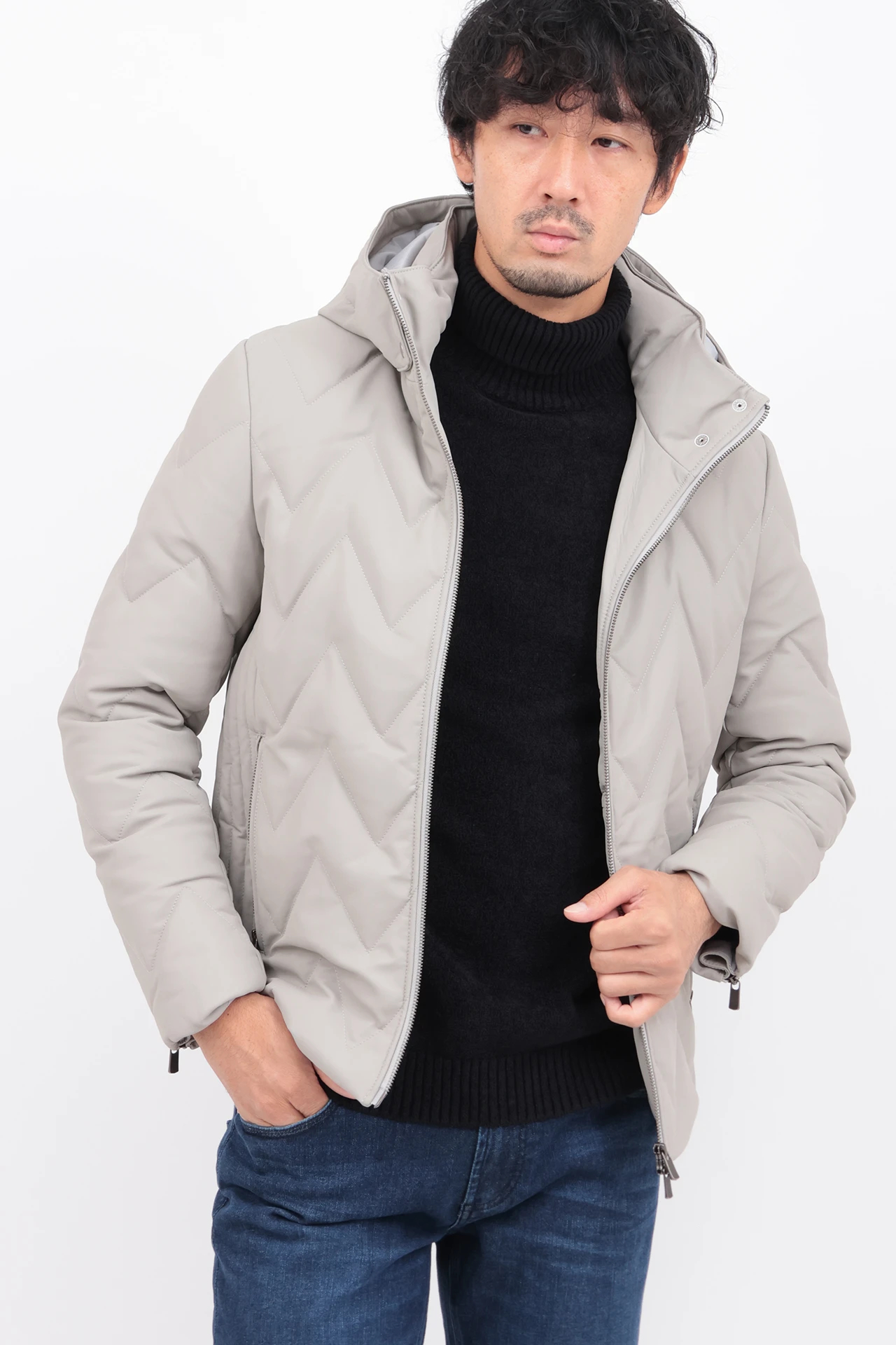 ハイストリート（HIGH STREET）/ＨＩＧＨ ＳＴＲＥＥＴ∴キルトレザーフーデットダウンＢＬ HIGH STREET∴キルトレザーフーデットダウンBL / HIGH